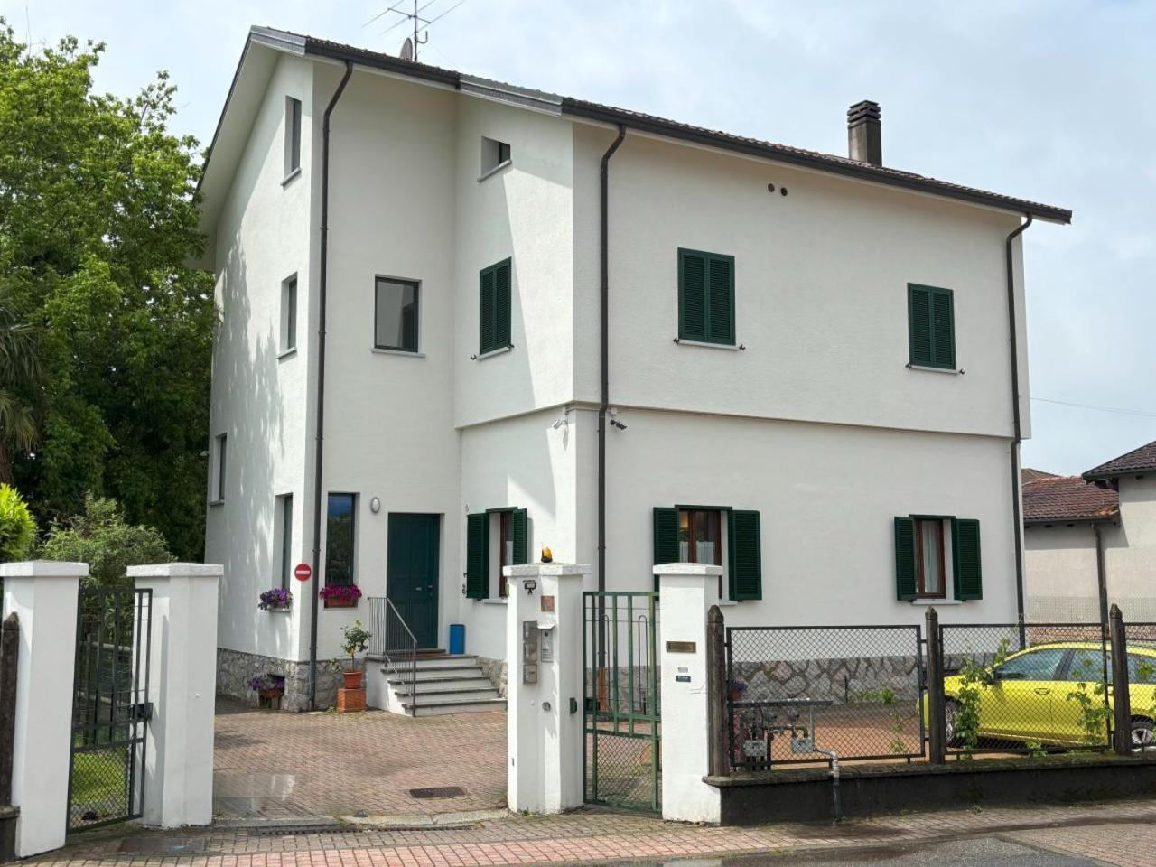 Casa Vacanze Magnolia Borgo Ticino Extérieur photo