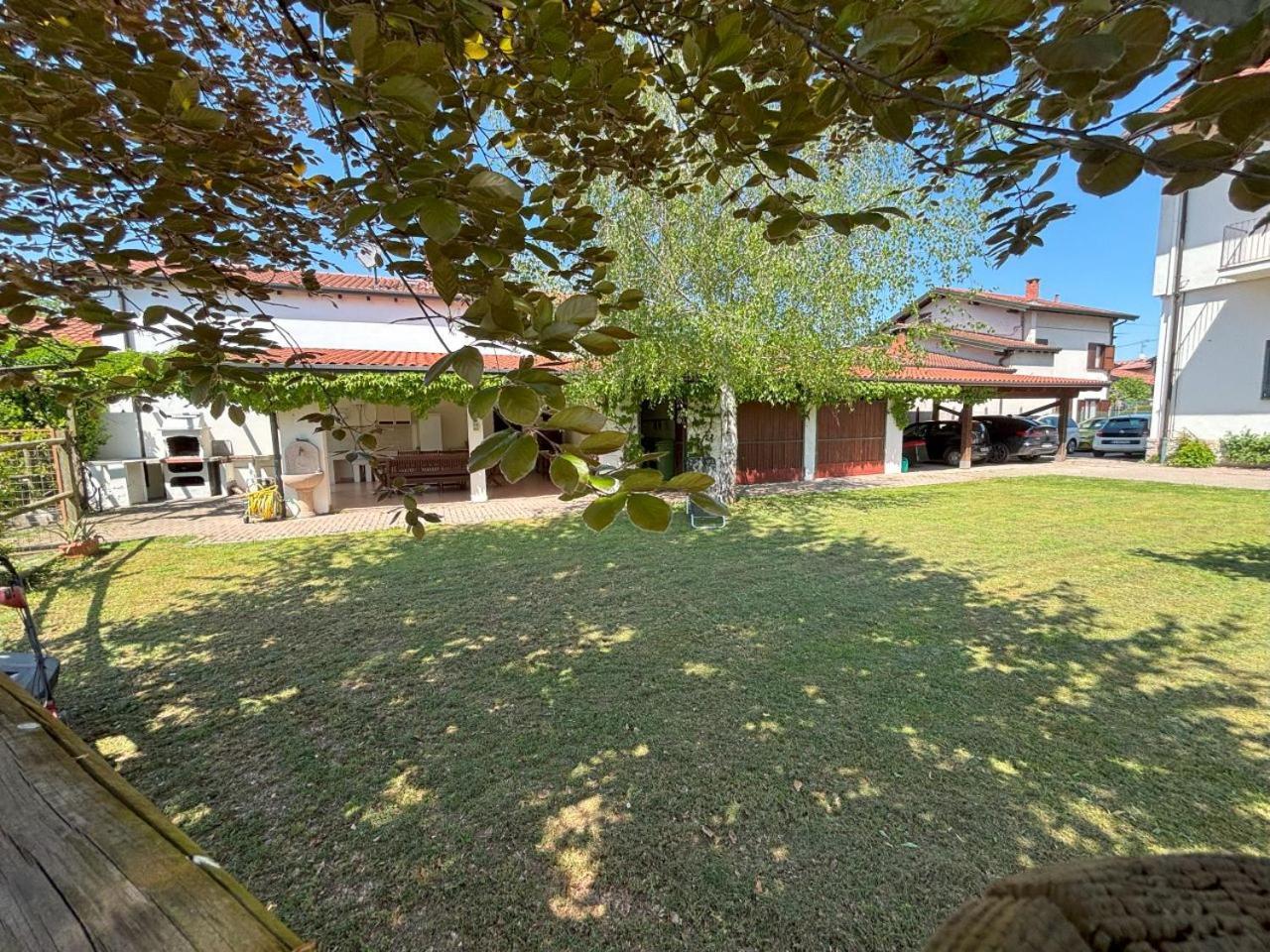 Casa Vacanze Magnolia Borgo Ticino Extérieur photo