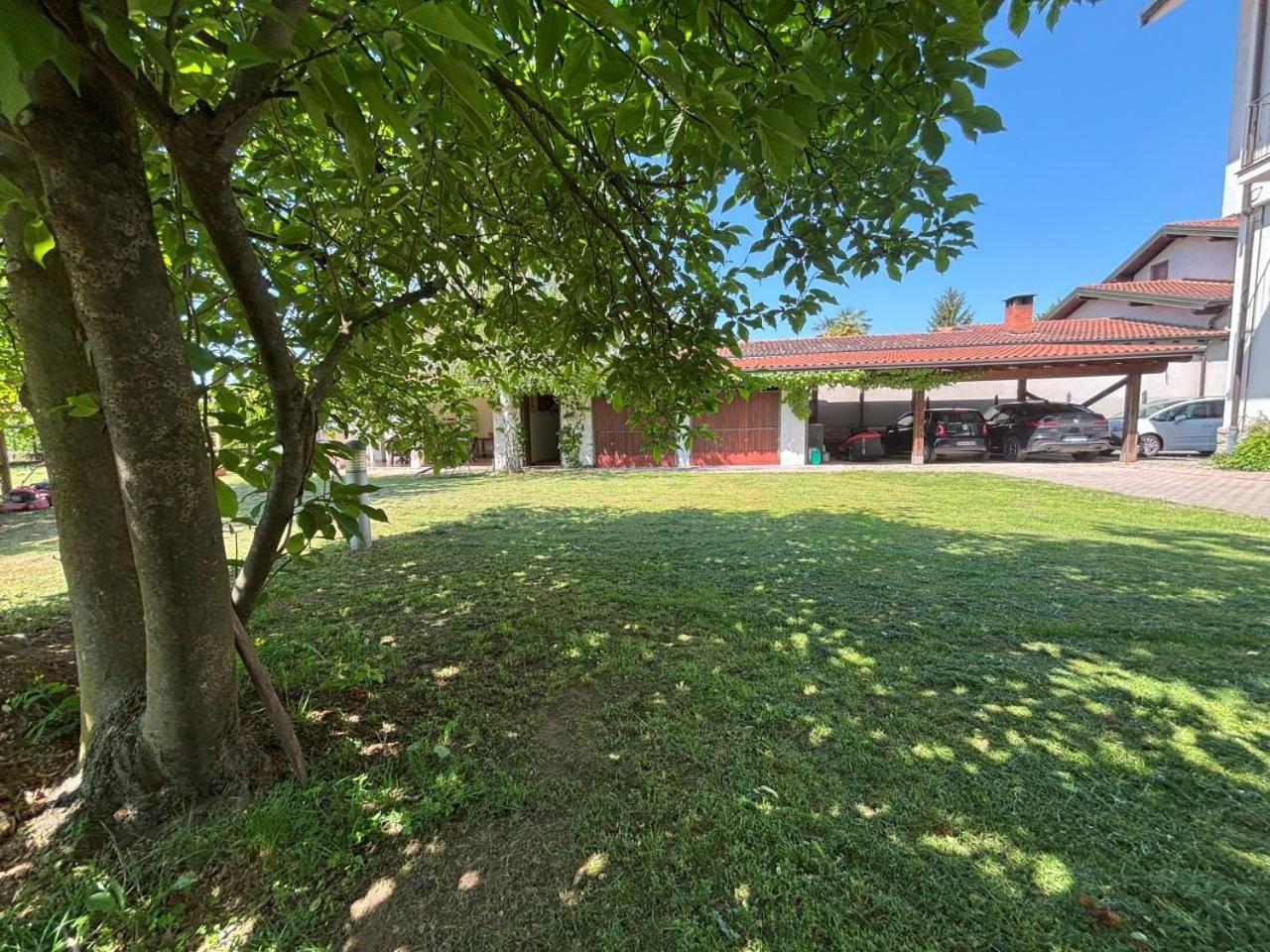 Casa Vacanze Magnolia Borgo Ticino Extérieur photo